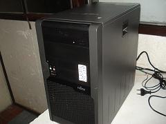 szamitogep fujitsu 2 mag intel e8500 ram 4gb hdd 250gb vid.k. intel q45 win7 64bit16000ft